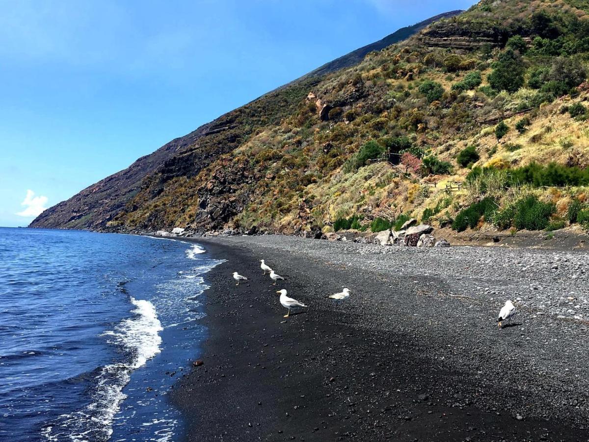 The Lighthouse Room Stromboli Bagian luar foto
