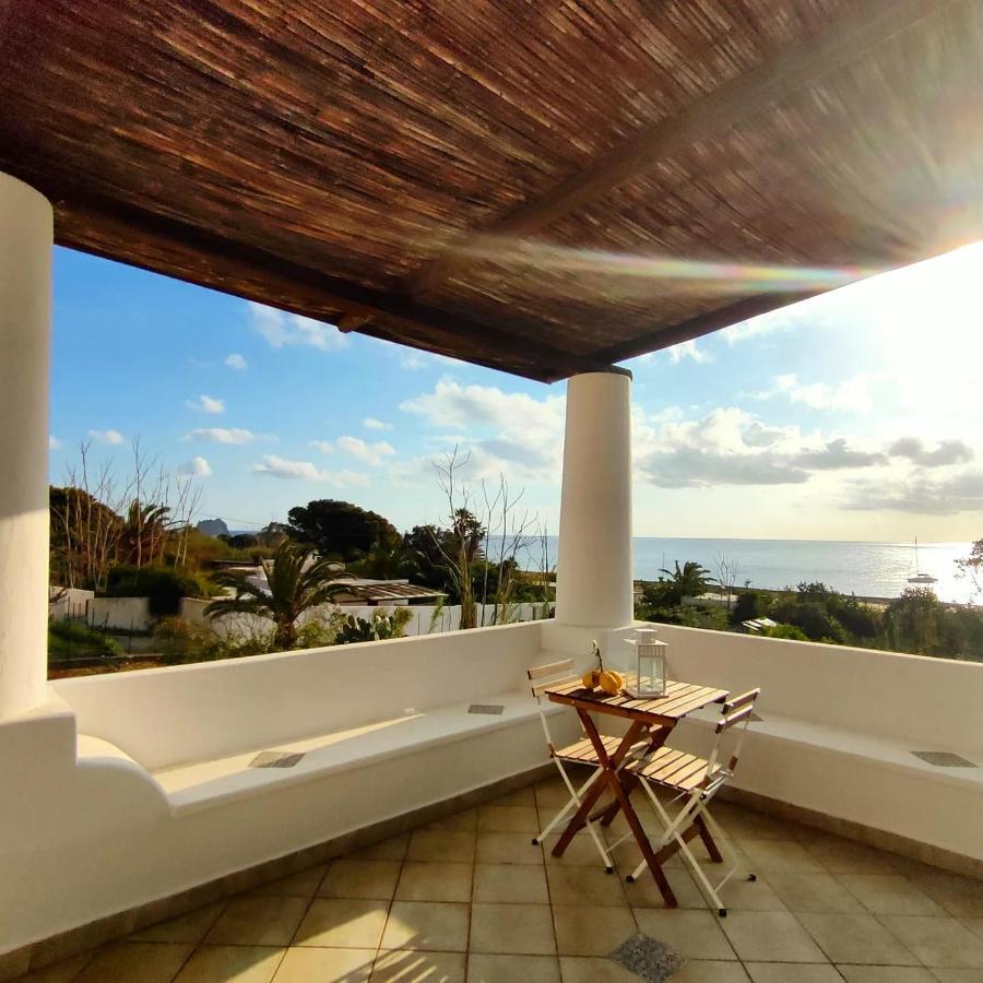 The Lighthouse Room Stromboli Bagian luar foto